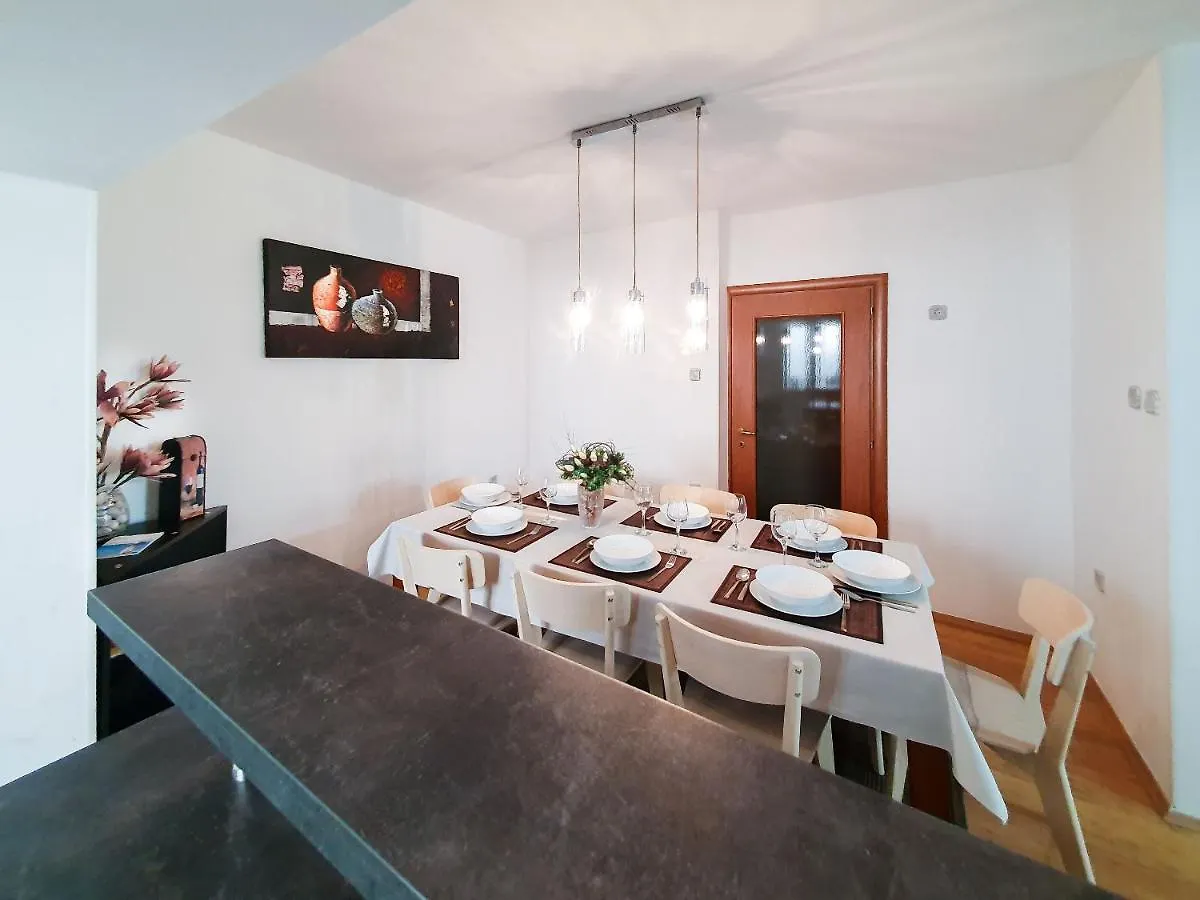 Apartment Frano Dramalj